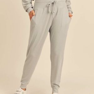 NWOT Mono B ribbed joggers